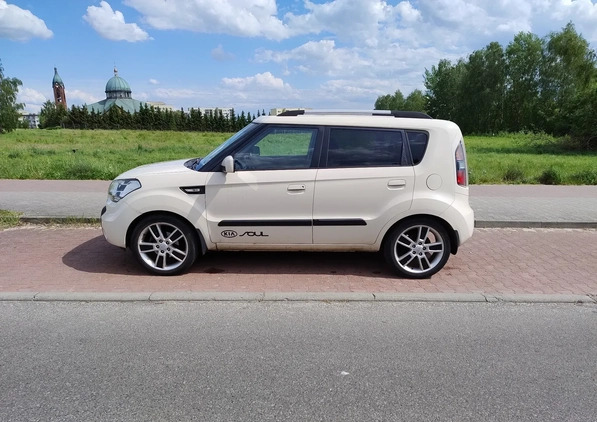 Kia Soul cena 11900 przebieg: 348200, rok produkcji 2009 z Tychy małe 79